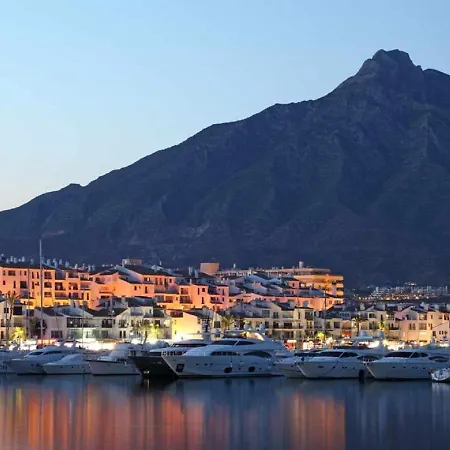 Lujo En La Playa Puerto Banus Marbella