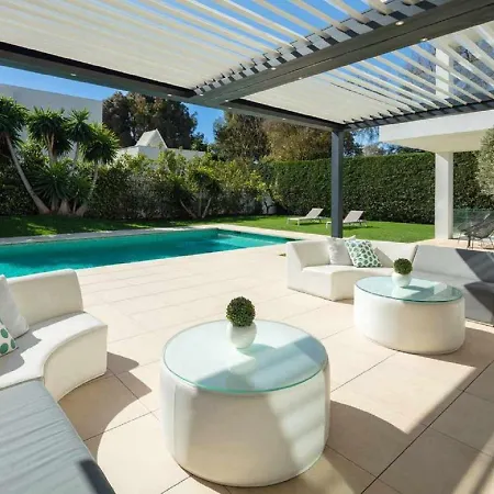 Villa Lujo En La Playa Puerto Banus *
