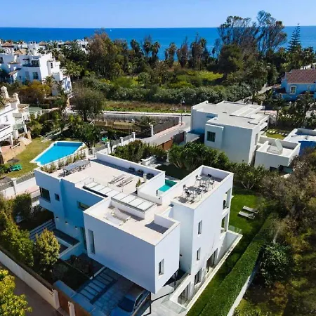 Villa Lujo En La Playa Puerto Banus Marbella